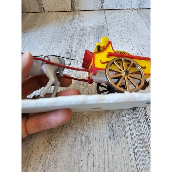 Lemax brewery wagon carriage enchanted Forest Xmas accessory horse - Picture 8 of 8